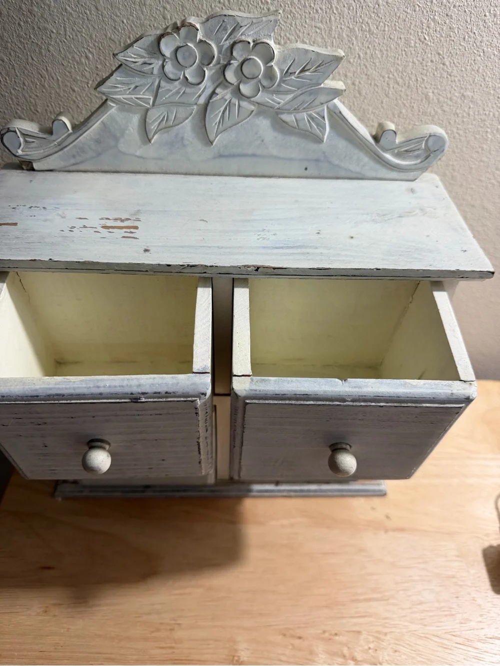 White Rustic 4-Drawer Storage Chest - Home Organization
